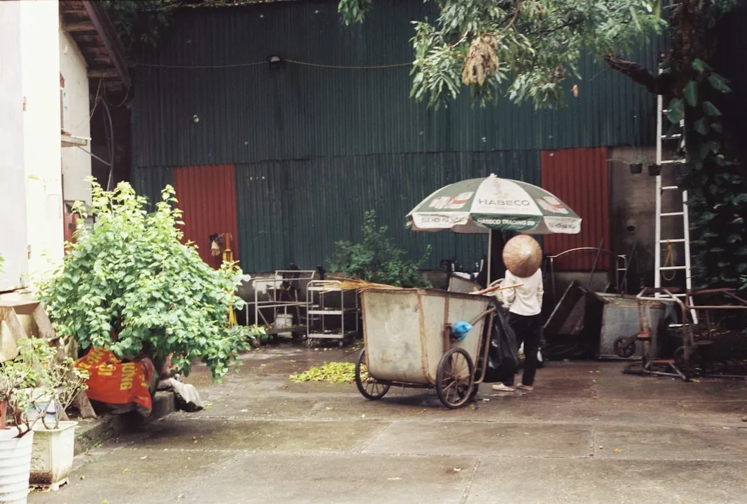 针织开衫与套头羊毛衫工艺差异对比及适用场景分析