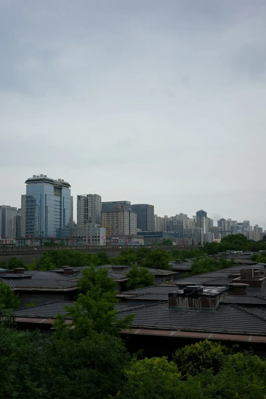 羊毛衫ODM生产中纱线选型与工艺适配的关键技术要点